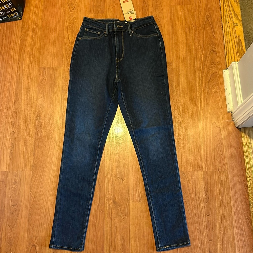 NWT Levi’s 721 High Rise Skinny